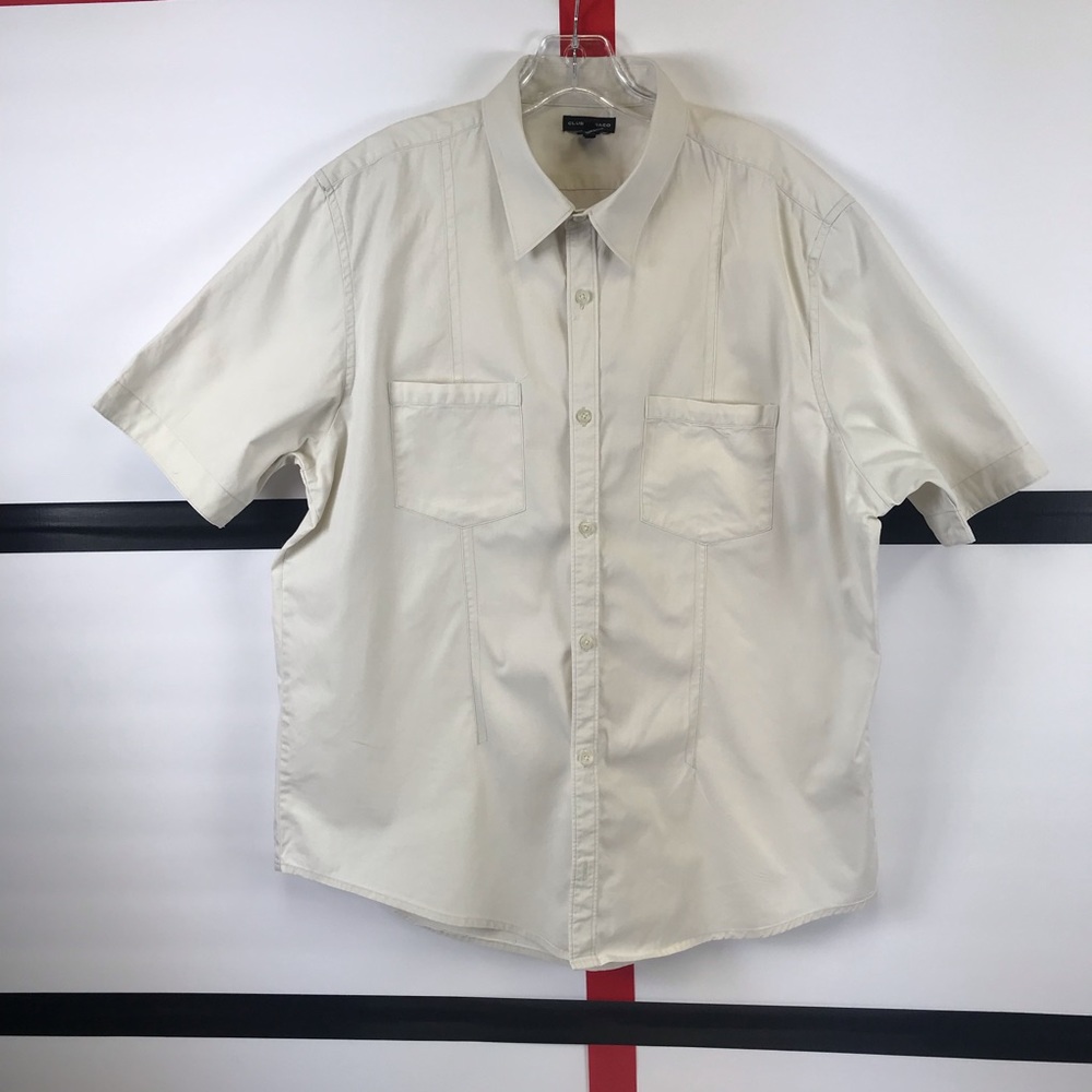 CLUB MONACO Off-White Short Sleeve Button Down